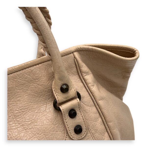 Sunday Beige Top Handle Bag in Goat Leather, Ruthenium-finish Brass hardware - Image 7