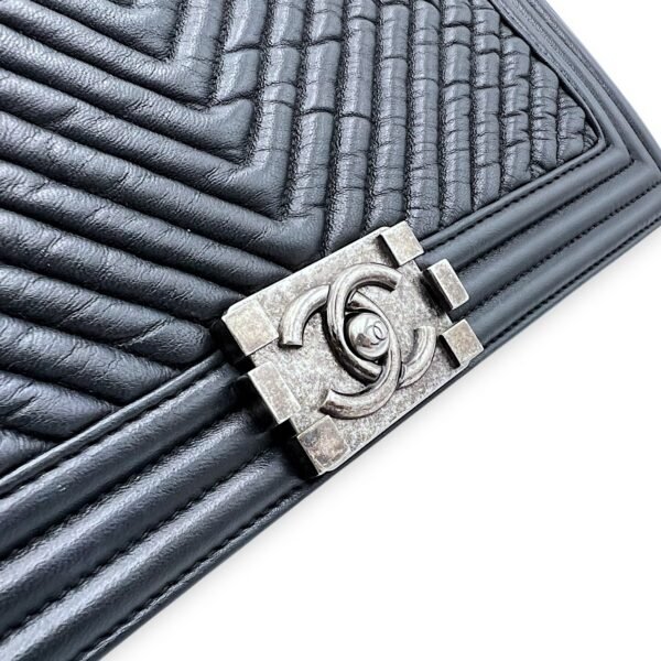 Boy Shoulder Bag Black in Lambskin, Gold hardware - Image 7