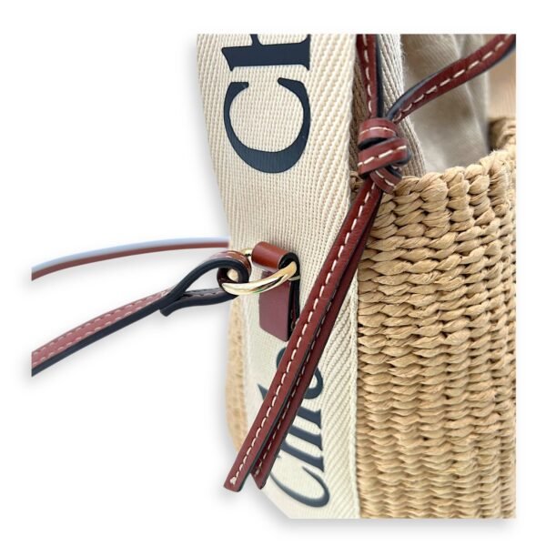 Bucket Crossbody Bag Brown in Jute, Gold hardware - Image 7