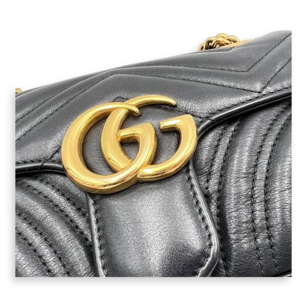 GG Marmont Mini Black Shoulder Bag in Calfskin, Gold hardware - Image 7