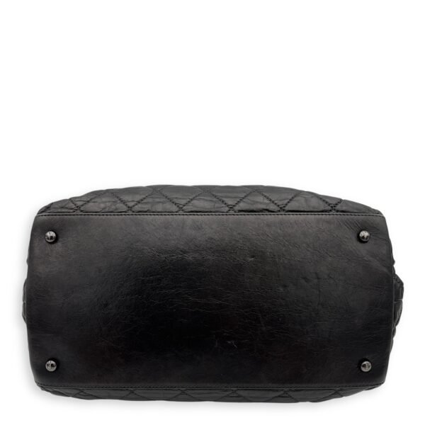 Chain Quilt Black Tote Bag in Calfskin, so black hardware - Image 3