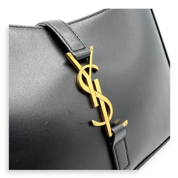 Le 5 A 7 Shoulder Bag Black in Calfskin, Gold hardware - Image 7