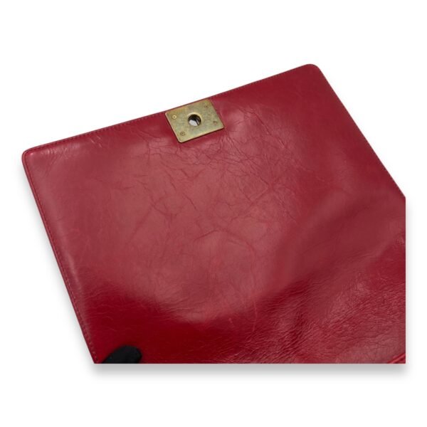 Boy Shoulder Bag Large Red in Calfskin, Gold hardware - Image 8