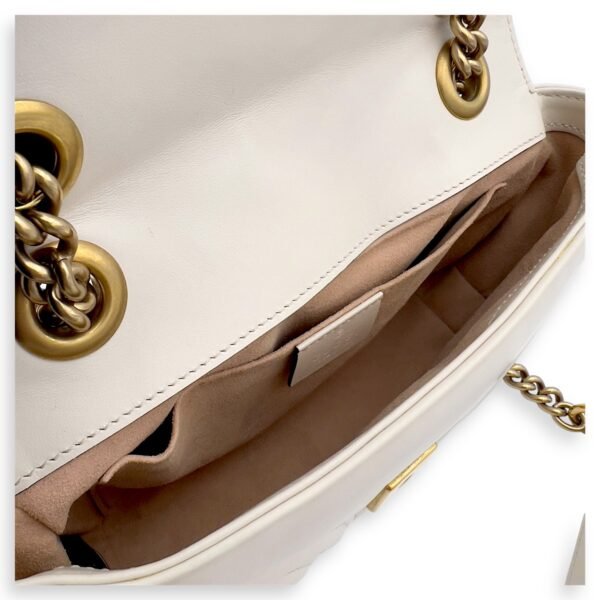 GG Marmont Shoulder Bag Mini White in Calfskin, Gold hardware - Image 6