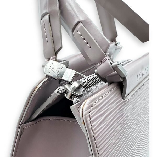 Figari Shoulder Bag Grey in Epi Leather, Silver hardware - Image 8