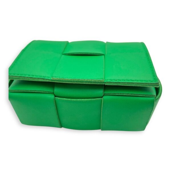 Cassette Green Crossbody Bag in Lambskin, Gold hardware - Image 8