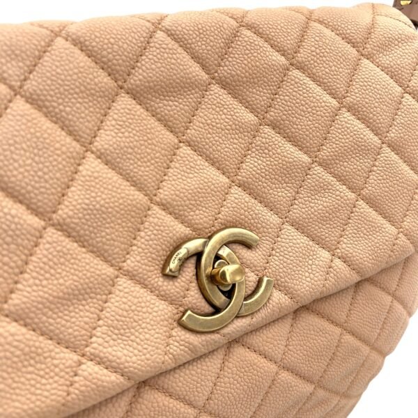 Flap Bag Beige Shoulder Bag in Lambskin, Gold hardware - Image 8