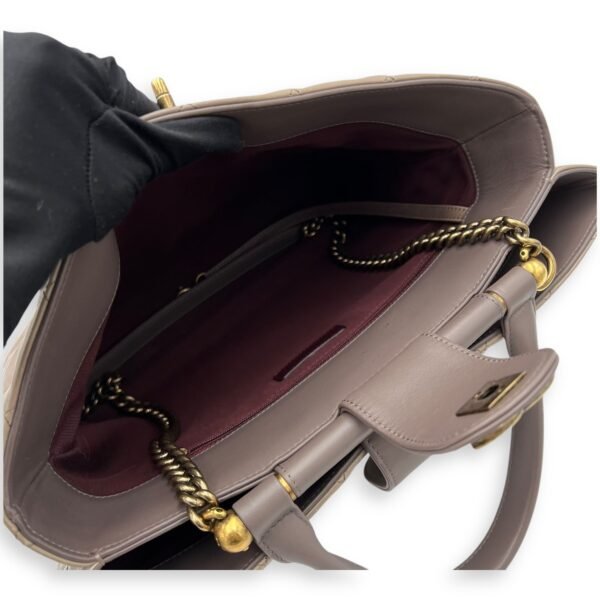 Gold Bar Beige Top Handle Bag in Calfskin, Gold hardware - Image 9