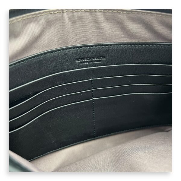 Intrecciato Pouch Black in Lambskin, Ruthenium hardware - Image 7