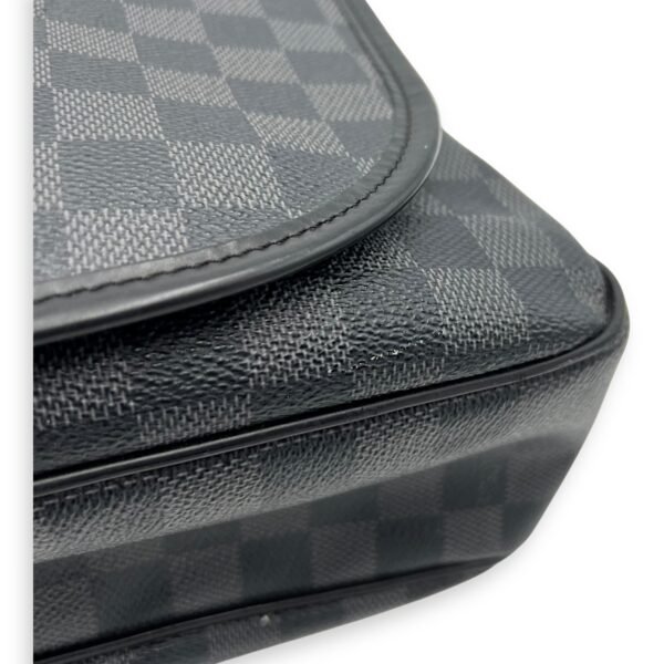 Daniel Graphite Messenger in Coated Canvas, Silver hardware - Image 9