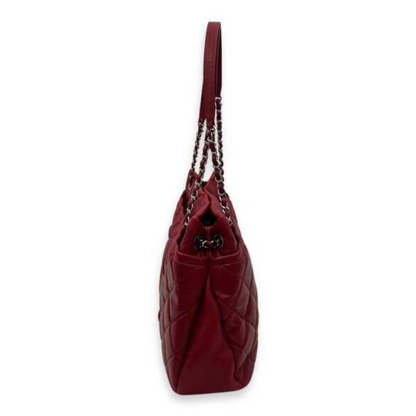 CC Shoulder Bag Red in Caviar Leather, Silver hardware - Image 4