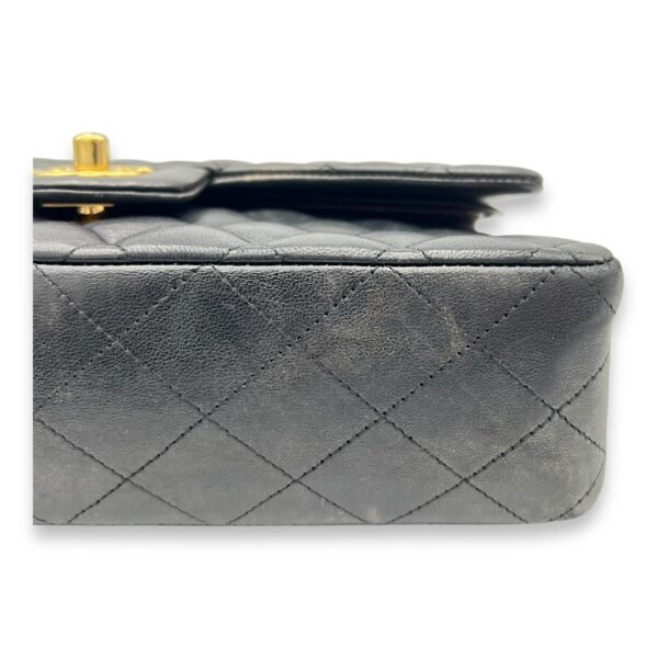 Classic Medium Black Shoulder Bag in Lambskin, Gold hardware - Image 9
