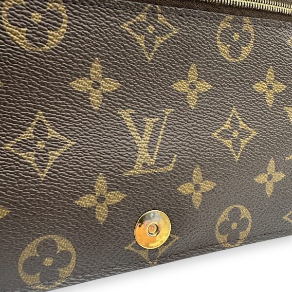 Christmas Animation Pochette Wallet On Chain Brown in Monogram Coated Canvas, Gold hardware - Image 10