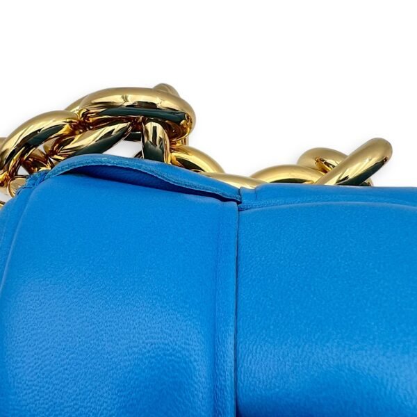 Cassette Crossbody Bag Blue in Lambskin, Gold hardware - Image 10