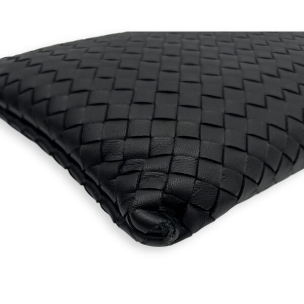 Intrecciato Pouch Black in Lambskin, Ruthenium hardware - Image 6