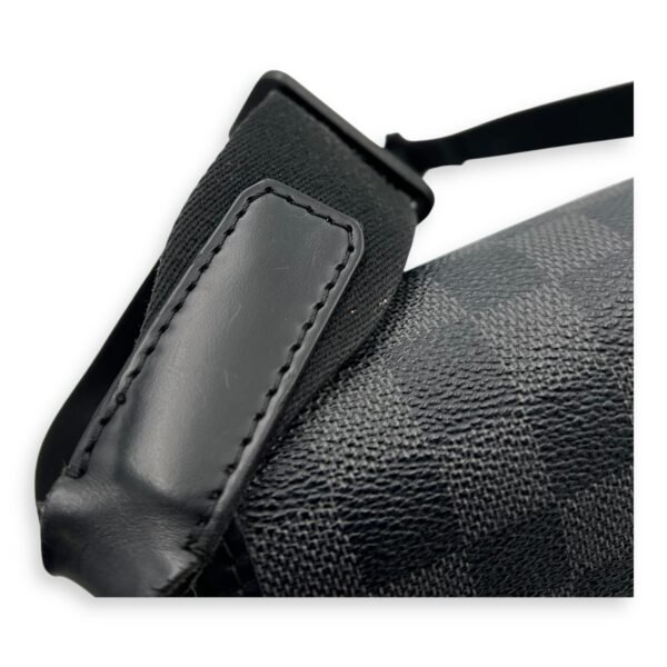 Daniel Graphite Messenger in Coated Canvas, Silver hardware - Image 10