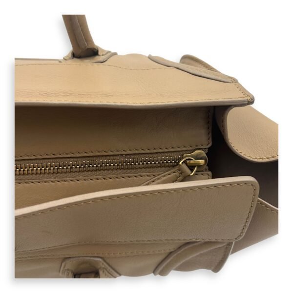 Luggage Shoulder Bag Beige in Calfskin, Gold hardware - Image 8