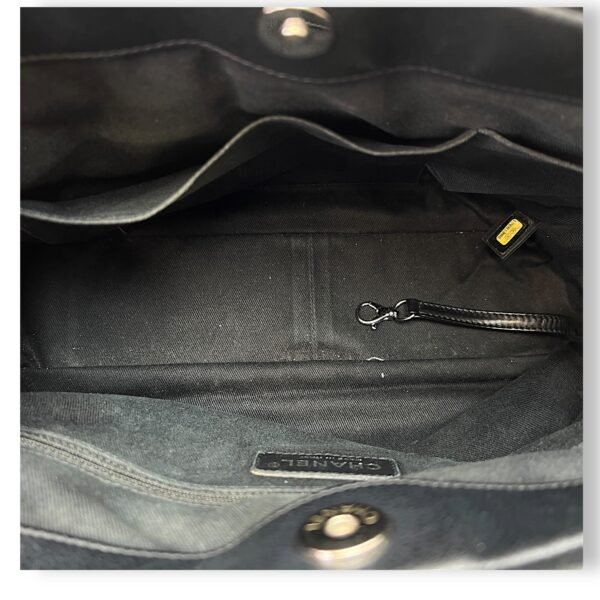 Matelasse Chain Black Tote Bag in Caviar Leather, Silver hardware - Image 11