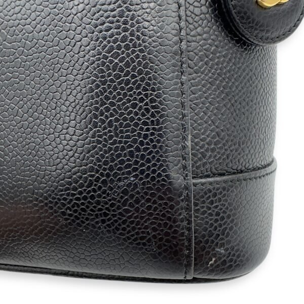 CC Vintage Vanity Bag in Caviar Leather, Gold hardware - Image 11