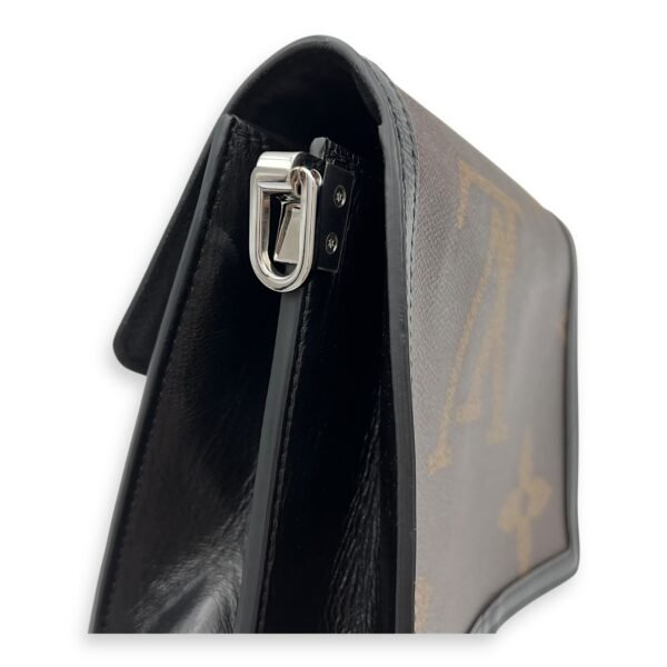 Dauphine Reverse Giant MM Brown Shoulder Bag in Coated Canvas, Silver hardware - Image 11