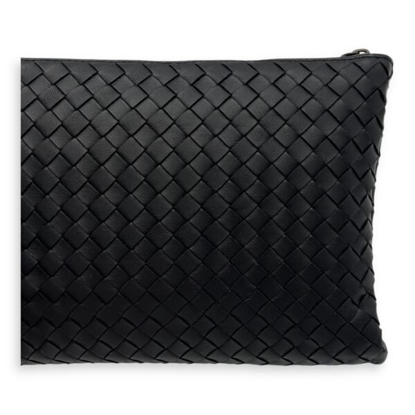 Intrecciato Pouch Black in Lambskin, Ruthenium hardware - Image 14
