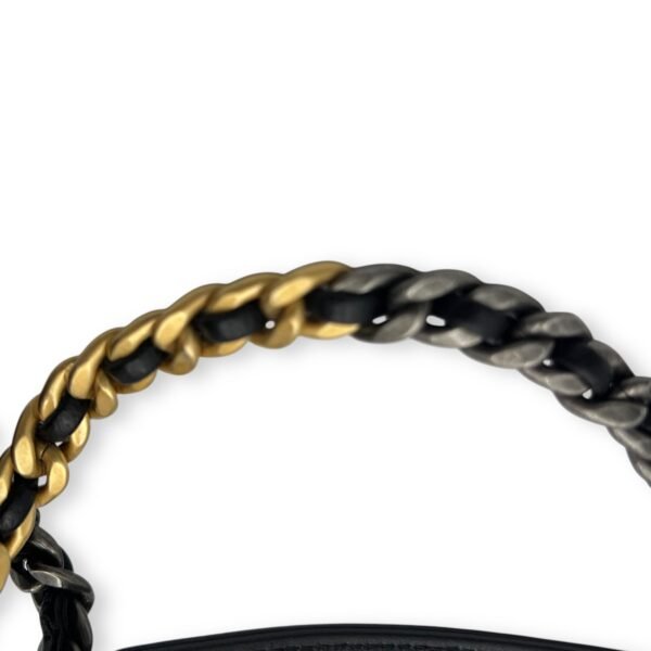 C19 Chain Pouch Black Crossbody Bag in Lambskin, Mixed hardware - Image 12