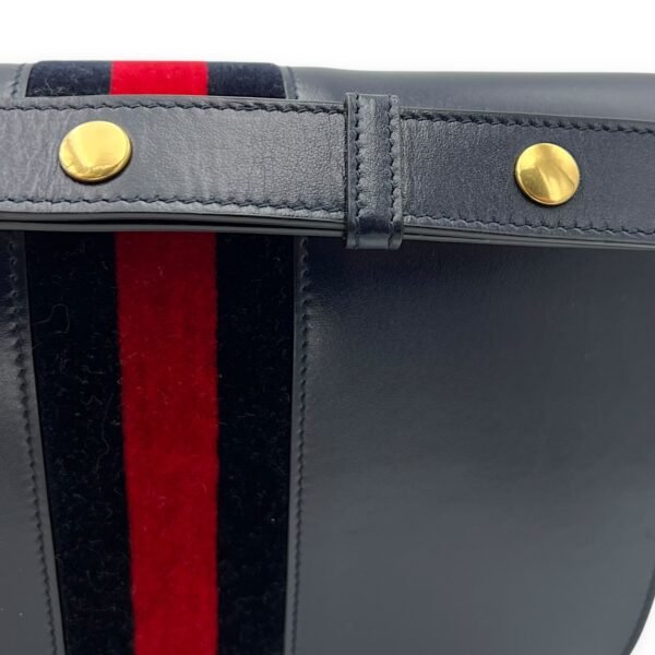 Horsebit 1955 Shoulder Bag Blue in Calfskin, Gold hardware - Image 12