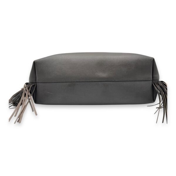 East West Shopping Fringe Tote Bag Grey in Calfskin, Silver hardware - Image 5