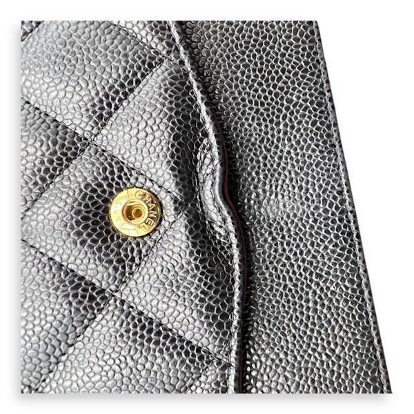 Classic Double Flap Jumbo Black Shoulder Bag in Caviar Leather, Gold hardware - Image 12