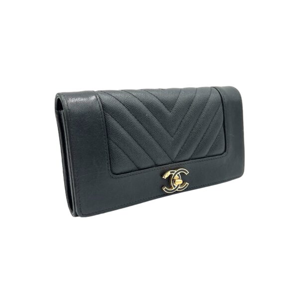 Mademoiselle Black Wallet in Caviar Leather, Gold hardware - Image 3