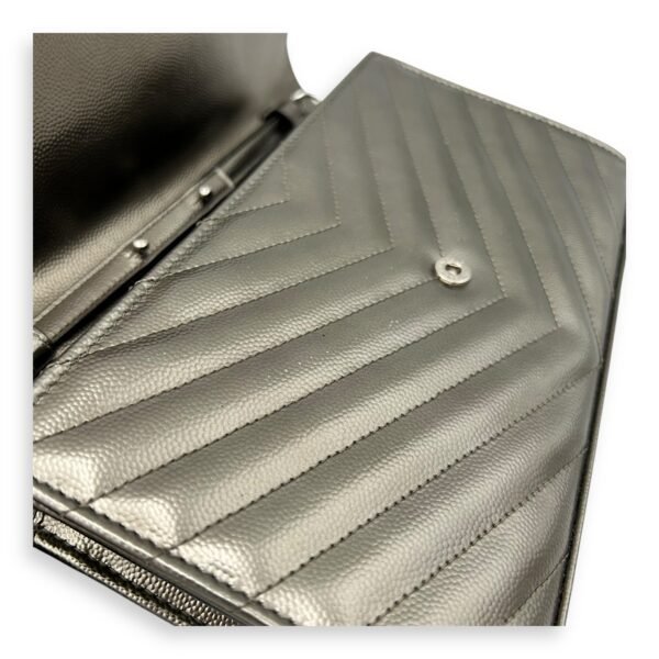 Cassandre Wallet On Chain Silver in Caviar Leather, Silver hardware - Image 16