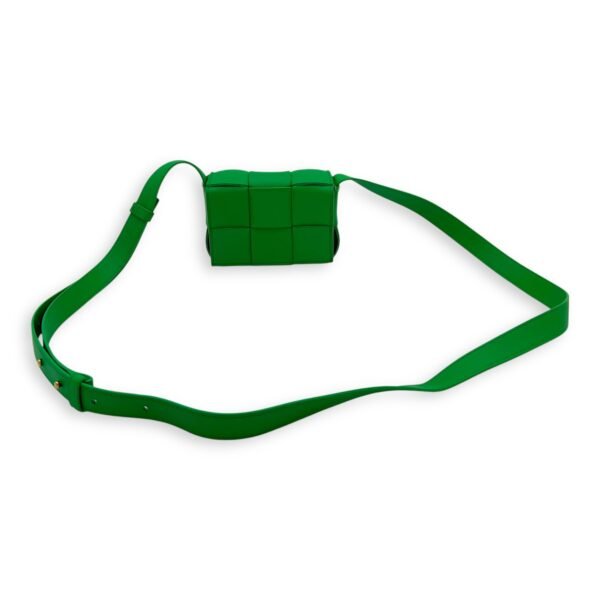 Cassette Green Crossbody Bag in Lambskin, Gold hardware - Image 14
