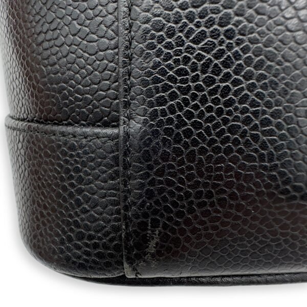 CC Vintage Vanity Bag in Caviar Leather, Gold hardware - Image 19