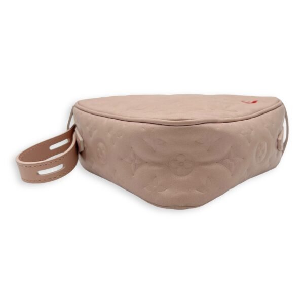 Fall In Love Sac Coeur Crossbody Bag Pink in Lambskin, Gold hardware - Image 5
