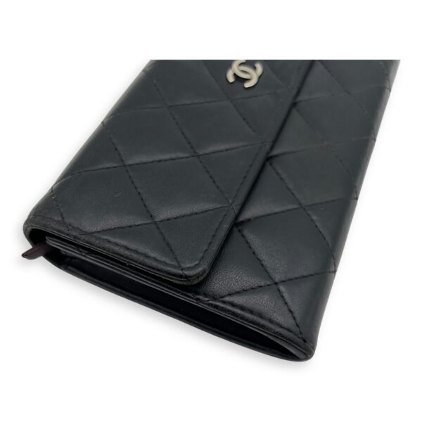 Classic Wallet Long Black in Lambskin, Silver hardware - Image 10