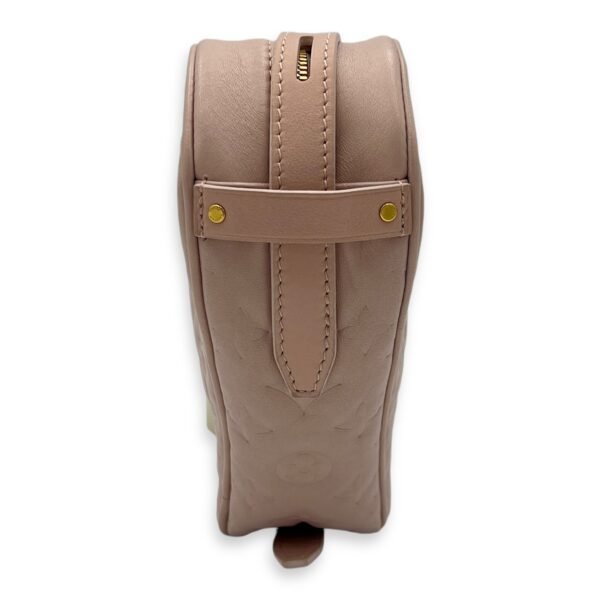 Fall In Love Sac Coeur Crossbody Bag Pink in Lambskin, Gold hardware - Image 4
