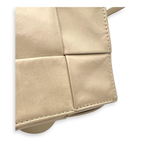Cassette Crossbody Bag Beige in Calfskin, Silver hardware - Image 17