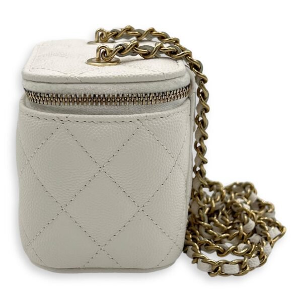 CC Vanity Bag White in Caviar Leather, Gold hardware - Image 4