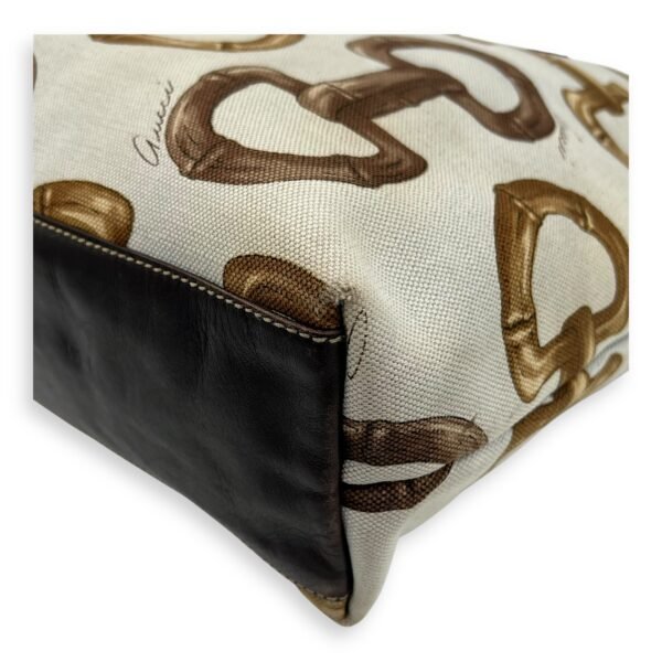 Horsebit Tote Bag White in Canvas, Gold hardware - Image 9