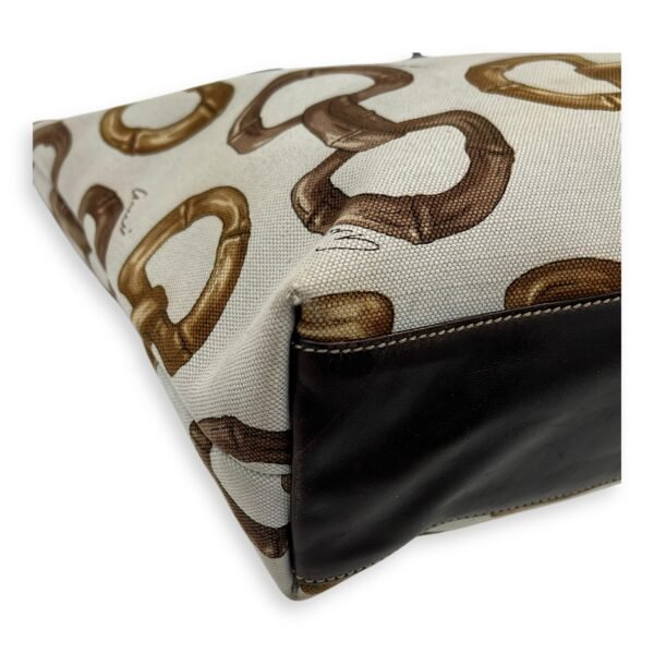 Horsebit Tote Bag White in Canvas, Gold hardware - Image 12