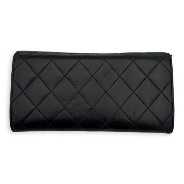Classic Wallet Long Black in Lambskin, Silver hardware - Image 2