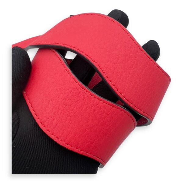 Baguette Shoulder Bag Red in Calfskin, Silver hardware - Image 19