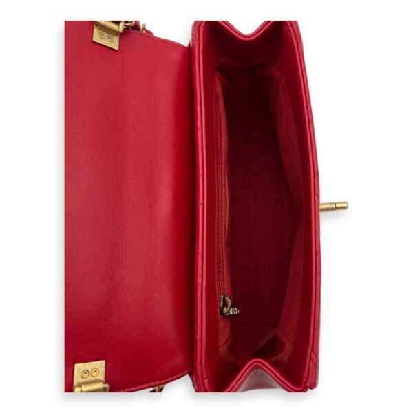 CC Pearl Top Handle Bag Red in Lambskin, Gold hardware - Image 6