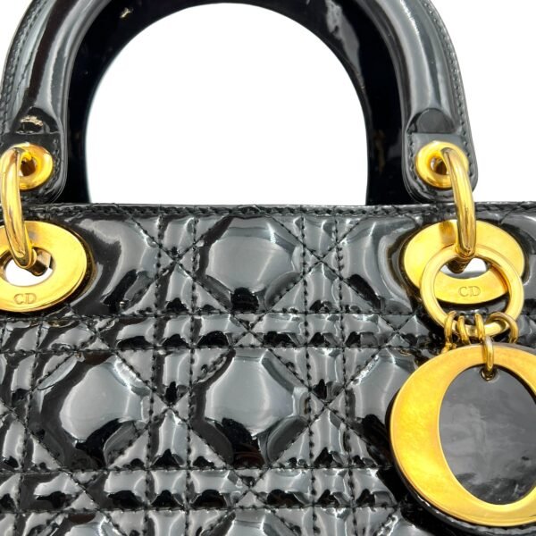 Lady Dior Medium Black Top Handle Bag in Patent Leather, Gold hardware - Image 7
