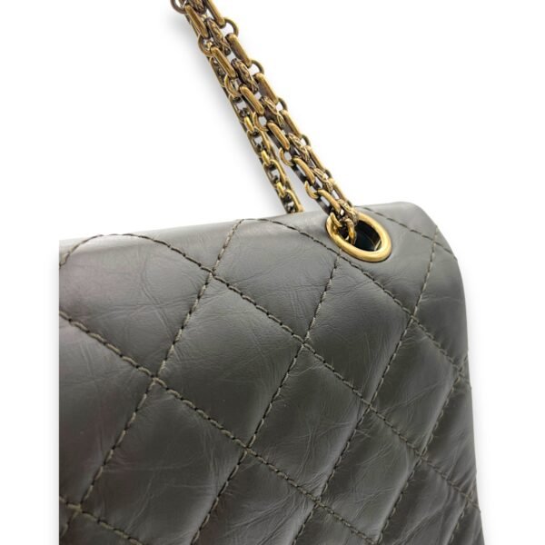 2.55 Brown Shoulder Bag in Calfskin, Gold hardware - Image 9