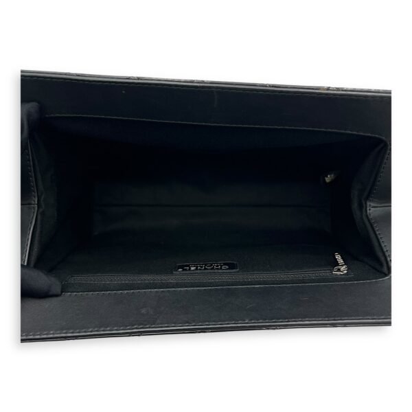 CC Quilted Black Clutch in Patent Leather, Silver hardware - Image 6