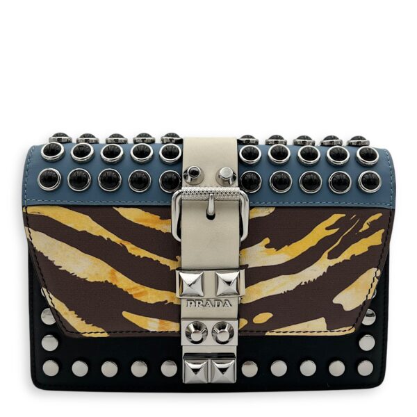 Studs Clutch Black in Calfskin, Silver hardware