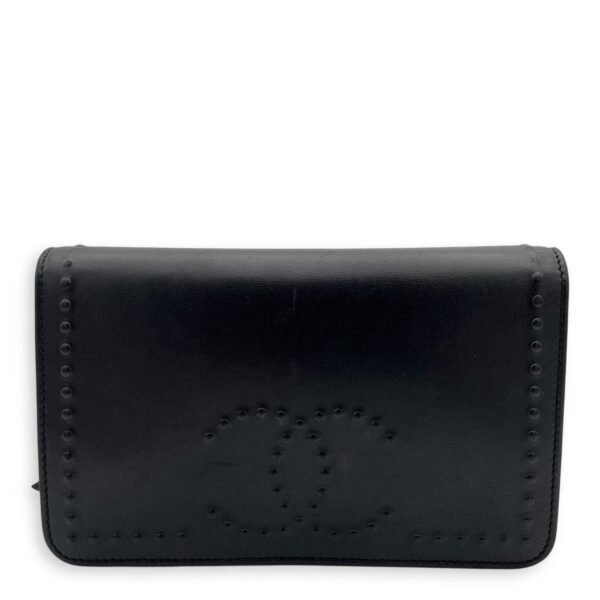 CC Black Wallet On Chain in Lambskin, Silver hardware