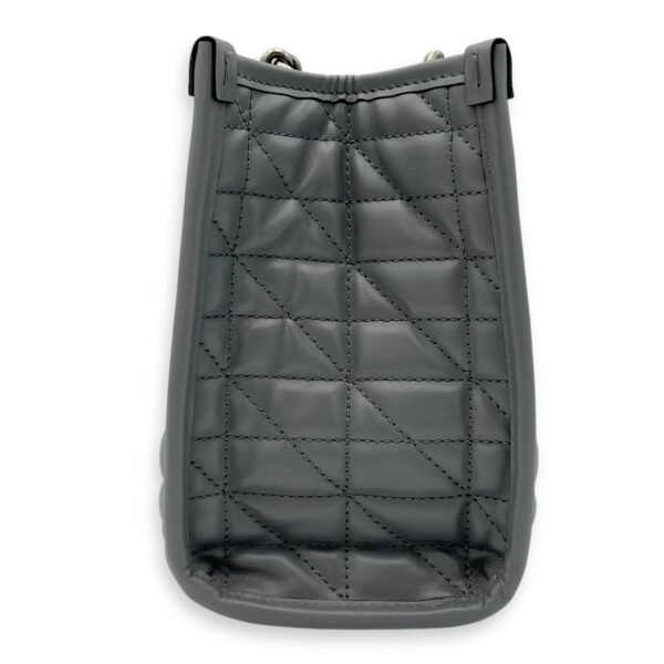 GG Marmont Tote Bag Grey in Calfskin, Ruthenium hardware - Image 4