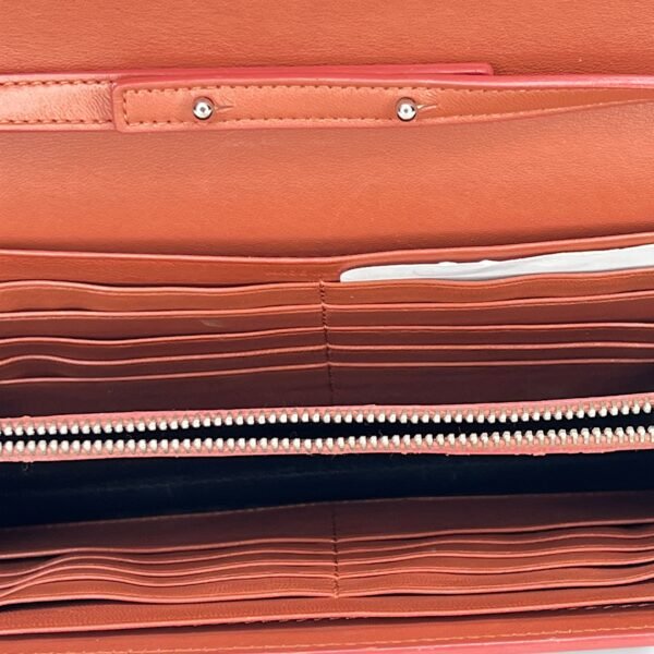Kate Pink Wallet on Chain in Crocodile Embossed Calfskin, Gold hardware - Image 5